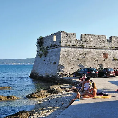 Holiday home Gorgeous In Kastel Stafilic Kastela