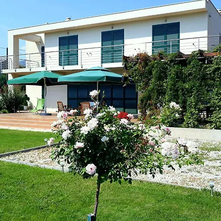 Holiday home Gorgeous In Kastel Stafilic