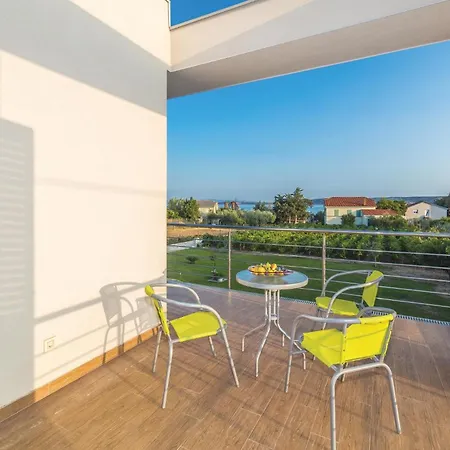 Gorgeous In Kastel Stafilic Holiday home